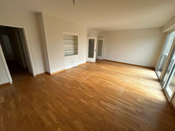 T5 Poitiers – Parc St Hilaire – 146.46 m2