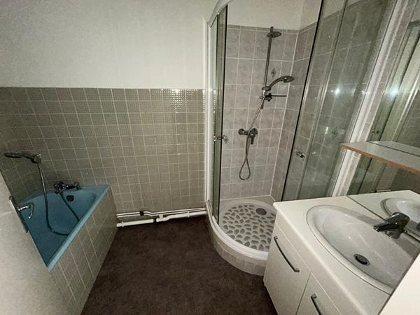 T5 Poitiers – Parc St Hilaire – 146.46 m2