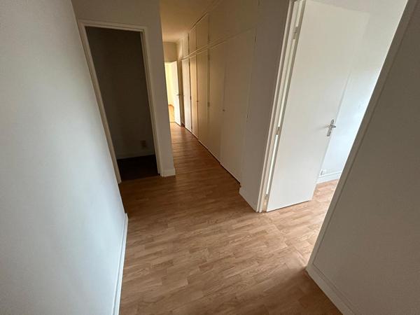 T5 Poitiers – Parc St Hilaire – 146.46 m2