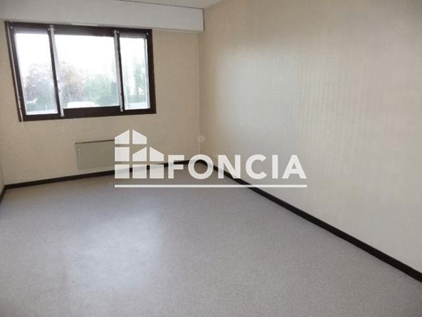 Location Studio 19.1 m² - RUE DU VIVARAIS Vandoeuvre Les Nancy 54500