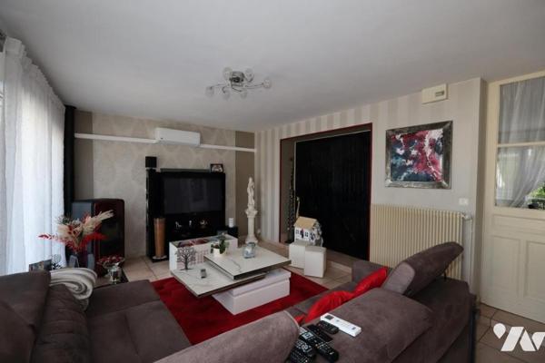 MAISON SEMI MITOYENNE PROCHE CENTRE VILLE