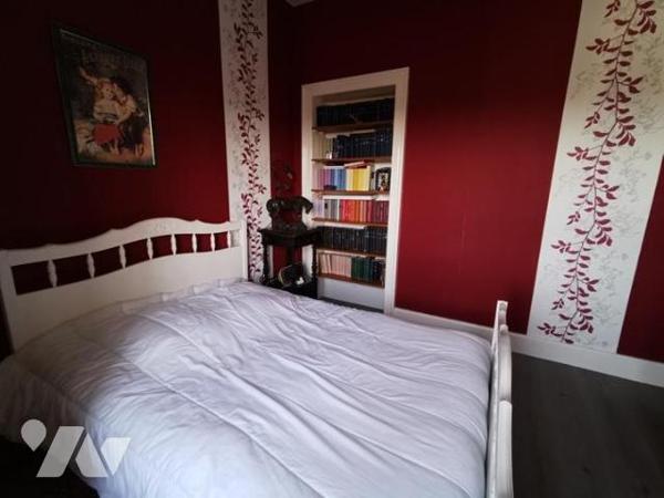 MAISON SEMI MITOYENNE PROCHE CENTRE VILLE