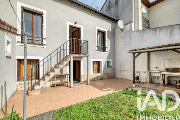 Maison à vendre 5 pièces 87,37 m² Saint-Denis