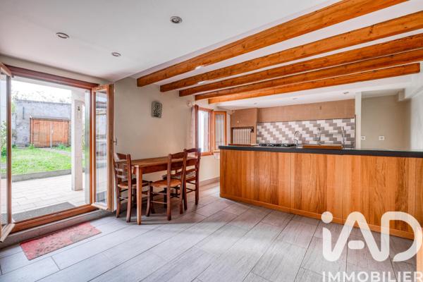 Maison à vendre 5 pièces 87,37 m² Saint-Denis
