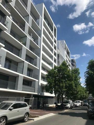 Appartement à vendre    2 pièces •  Clichy