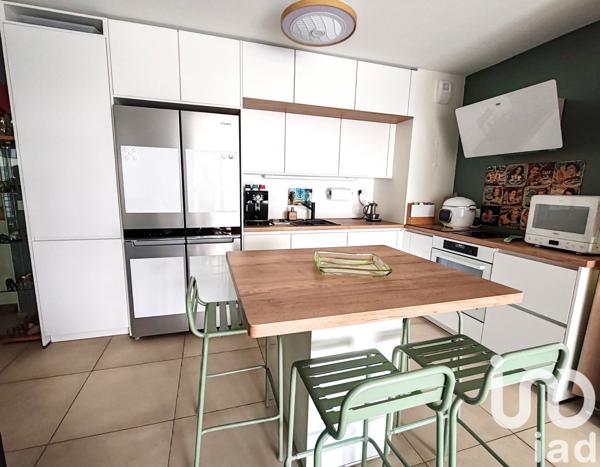 Appartement à vendre 3 pièces 65 m² Hyères