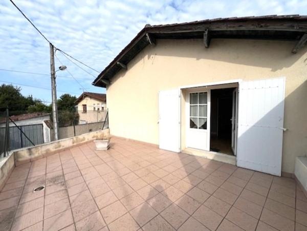 Maison à vendre 5 pièces proche de COGNAC (16)