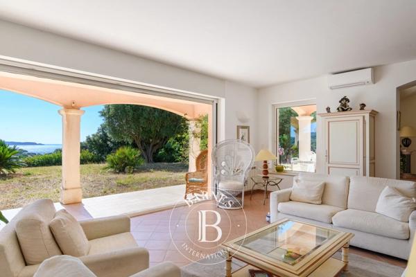 Cavalaire-sur-Mer, Maison 4 Chambres -  207 m² à vendre