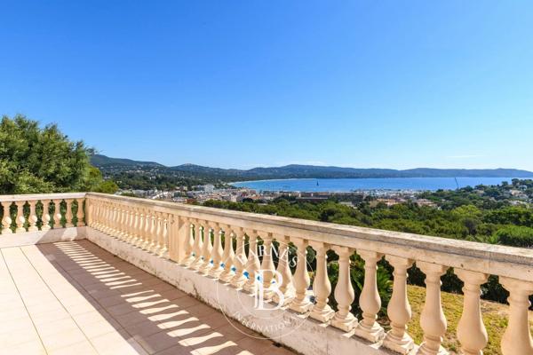 Cavalaire-sur-Mer, Maison 4 Chambres -  207 m² à vendre