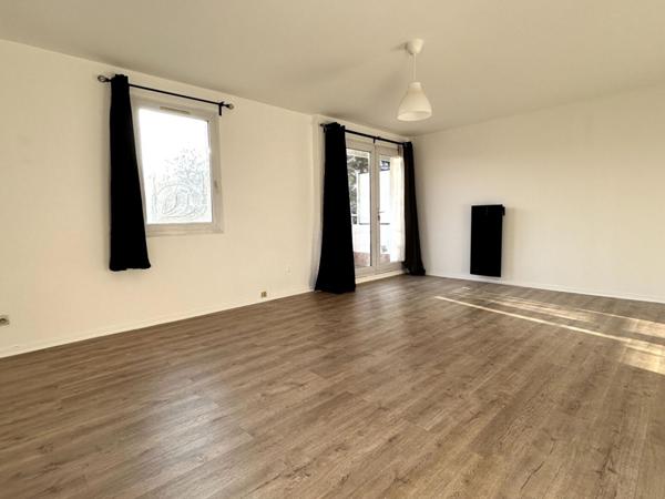 A VENDRE : T3 à LILLE • • 224 000 € FAI • Réf. 1700