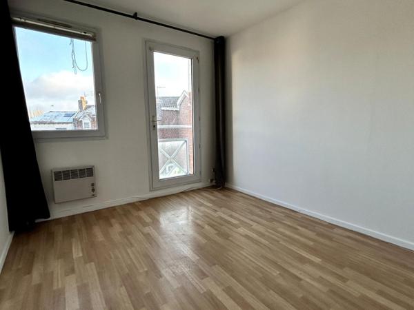 A VENDRE : T3 à LILLE • • 224 000 € FAI • Réf. 1700
