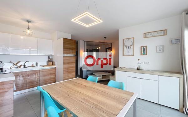 Appartement à vendre    3 pièces • 64 m2 Porto-Vecchio