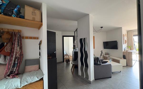 Appartement à vendre    3 pièces • 64 m2 Porto-Vecchio