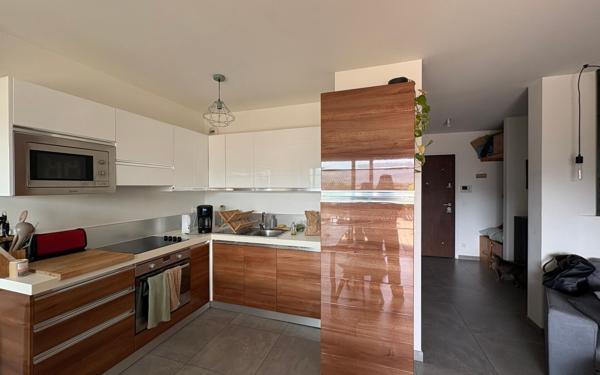 Appartement à vendre    3 pièces • 64 m2 Porto-Vecchio