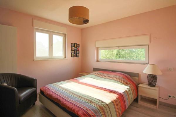 Maison d'architecte de 143 m² à proximité immédiate des bords de Marne