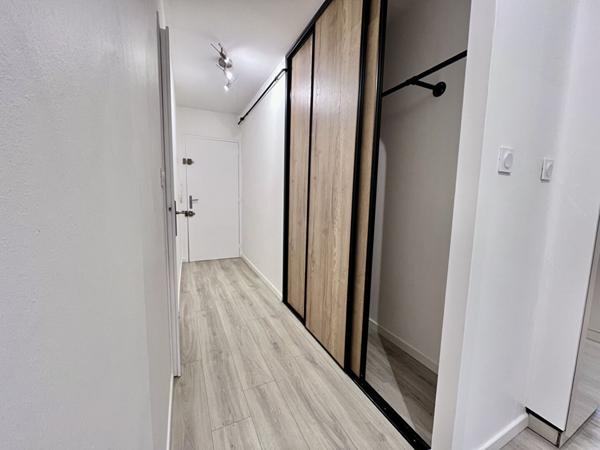 LOCATION : Au centre-ville d'HAGONDANGE proche GARE F2 rénové + cave