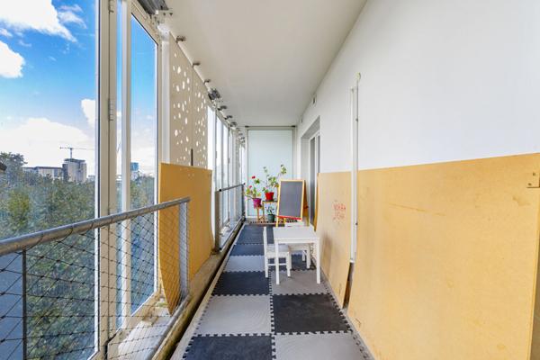 BEGLES TERRES NEUVES APPARTEMENT 5 PIECES