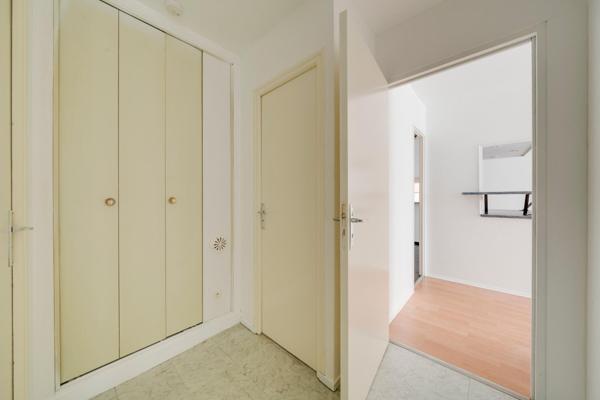 Appartement T2 de 62 m² – Rue des Fabriques, à deux pas de la Place des Vosges