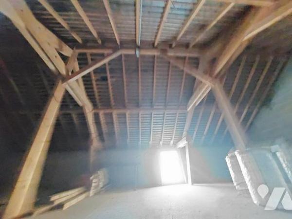 A VENDRE -MAISON - LOUVIGNE 
