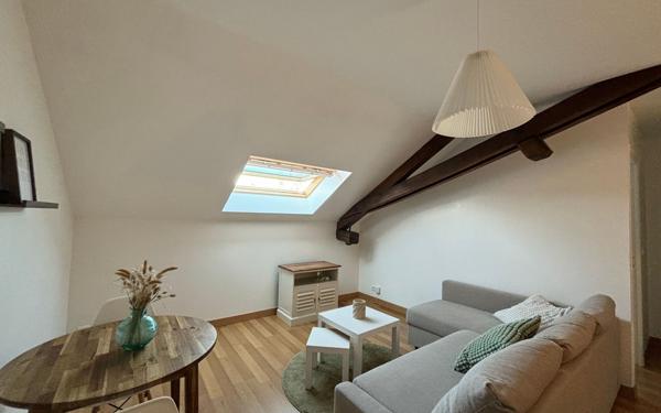 Appartement à louer    2 pièces • 33,47 m2 Ay