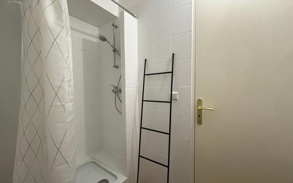 Appartement à louer    2 pièces • 33,47 m2 Ay