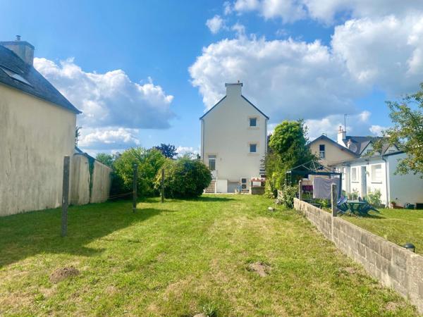 Maison 4 chambres, entièrement rénovée et jardin de 464 m².