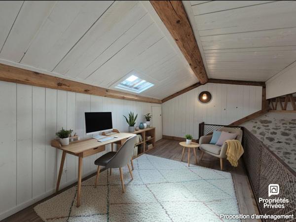 Maison en pierre rénovée - 144 m² - 3 ch - Double garage - Calme