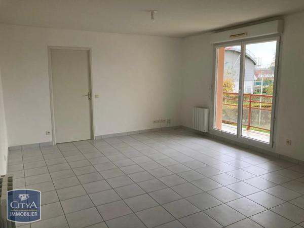 Appartement à louer 3 pièces 55.25m² Alençon (61000)