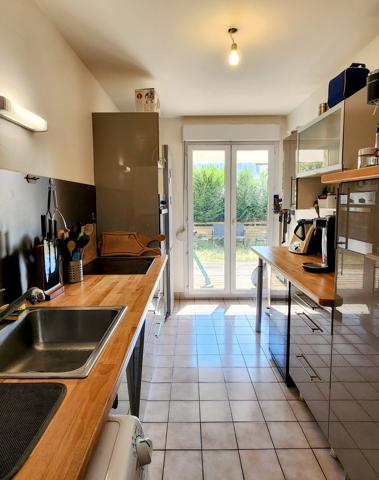 Appartement T3 de 69m2 avec terrasse, jardin et parking à Laxou
