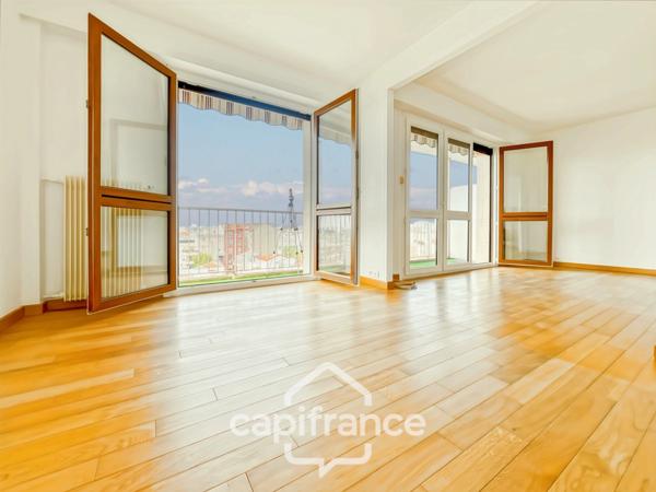 VINCENNES, Boulevard de la Libération, 5 pièces de 102 m² avec balcon, stationnement et cave