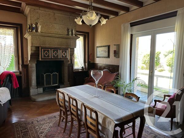 Maison à vendre  9 pièces - 219 m2 FOUGERES - 35