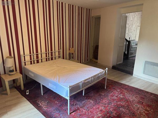 Maison à vendre à Lacapelle-Marival dans le Lot (46120), ref : MAIS93