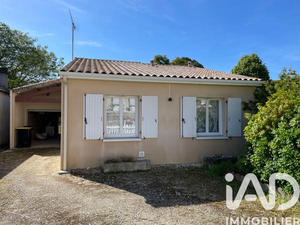 Maison à vendre 5 pièces 80 m² La Rochefoucauld-en-Angoumois