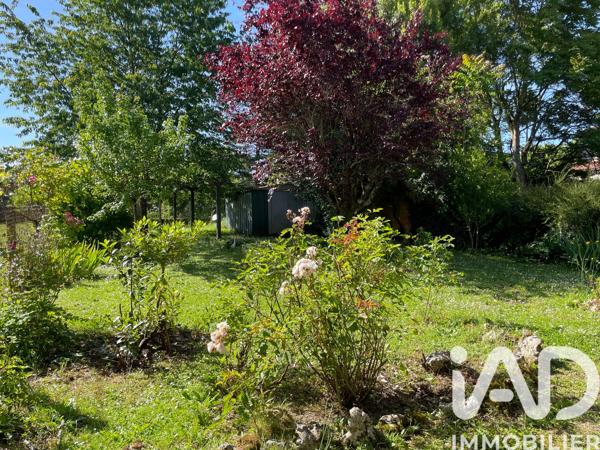 Maison à vendre 5 pièces 80 m² La Rochefoucauld-en-Angoumois
