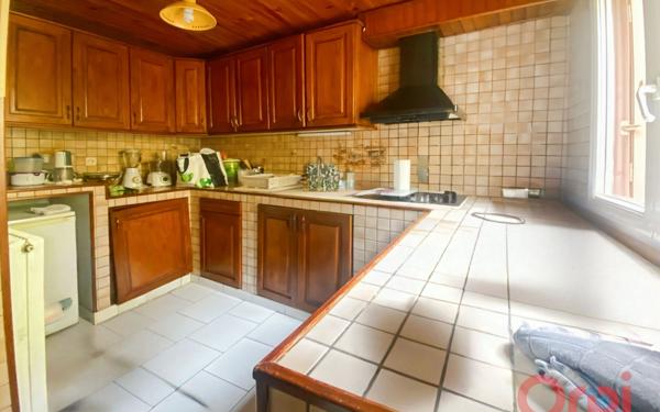 Maison à vendre    5 pièces •  Saint-Denis