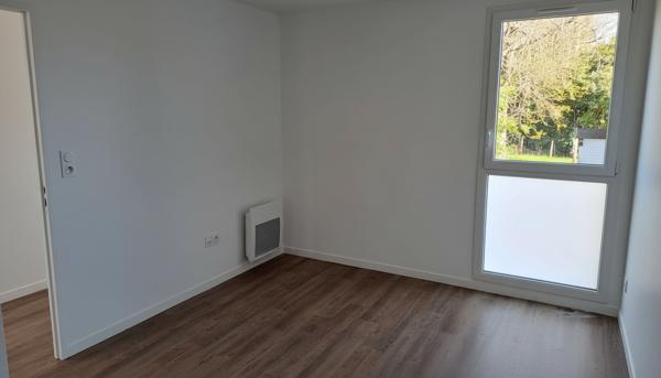 OFFRE - BREUILLET NEUF CENTRE VILLE Breuillet