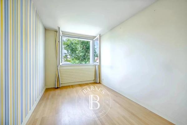 Garches, Maison 5 Chambres -  269 m² à vendre