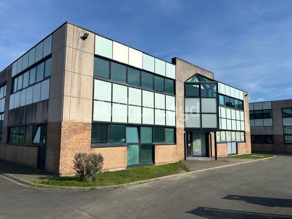 Bureau à louer à Lesquin dans immeuble de standing proche aéroport et accès autoroutes