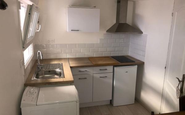 Appartement à louer    1 pièce • 18 m2 Châteauneuf-les-Martigues