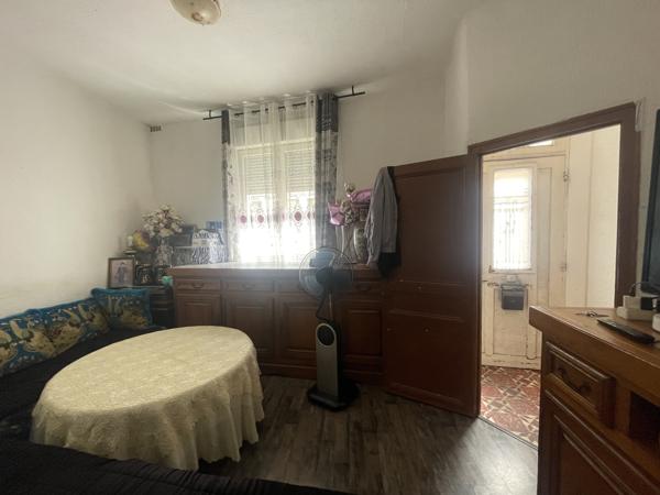 CARCASSONNE - Idéal investisseurs ! Immeuble 3 appartements 1 T3 Duplex + 2 T2 + 1 maison T4 indépendante Détails des diagnostics énergétiques