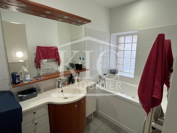 CARCASSONNE - Idéal investisseurs ! Immeuble 3 appartements 1 T3 Duplex + 2 T2 + 1 maison T4 indépendante Détails des diagnostics énergétiques