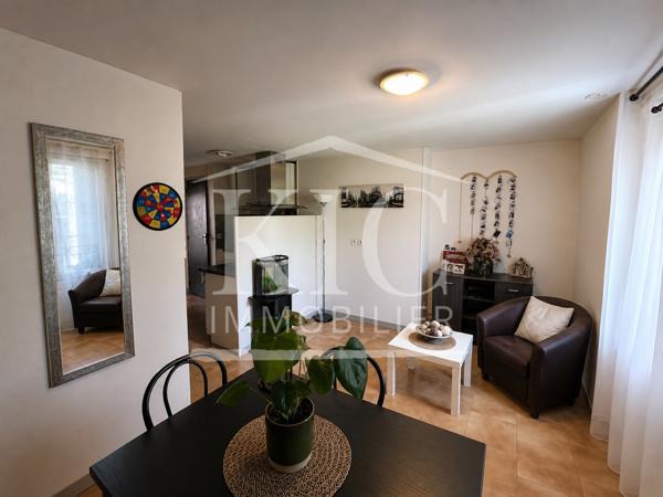 CARCASSONNE - Idéal investisseurs ! Immeuble 3 appartements 1 T3 Duplex + 2 T2 + 1 maison T4 indépendante Détails des diagnostics énergétiques