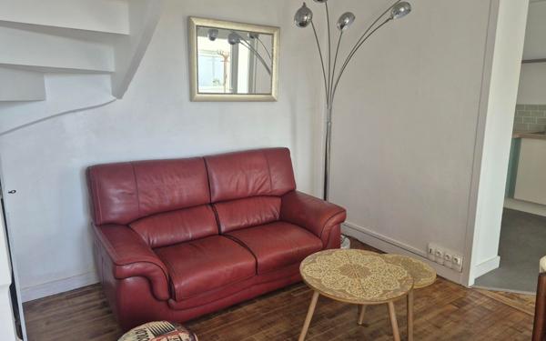 Maison à louer    3 pièces •  Audierne