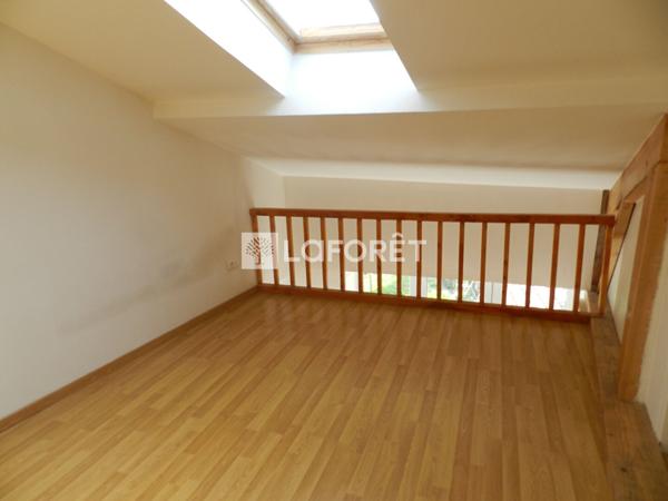 Location appartement près de SAINTE FOY LES LYON - 3 pièce(s) - 42 m² - 738 €/mois