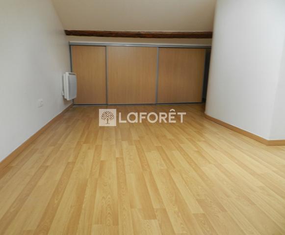 Location appartement près de SAINTE FOY LES LYON - 3 pièce(s) - 42 m² - 738 €/mois
