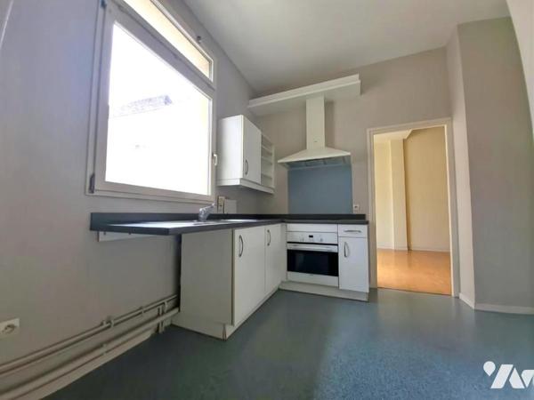 RARE SUR LE SECTEUR – EMPLACEMENT PREMIUM AU CŒUR DE SAINT-OMER