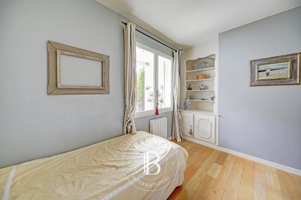 Saint-Nom-la-Bretèche, Maison 4 Chambres -  246 m² à vendre