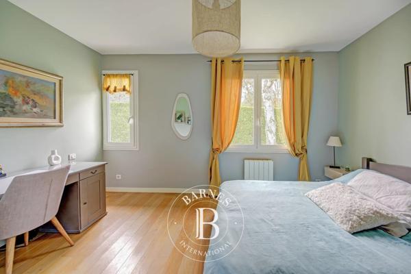 Saint-Nom-la-Bretèche, Maison 4 Chambres -  246 m² à vendre