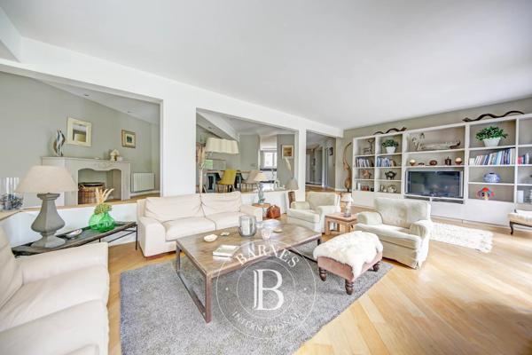 Saint-Nom-la-Bretèche, Maison 4 Chambres -  246 m² à vendre