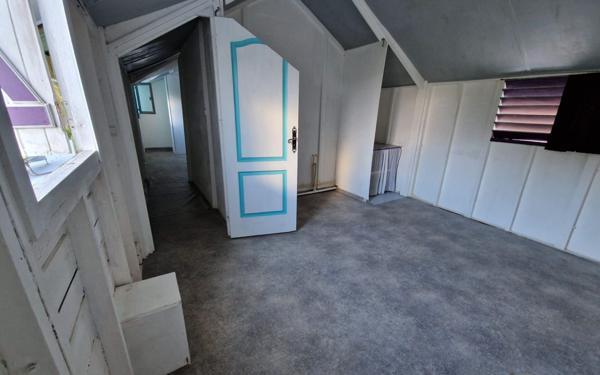 Maison à louer    4 pièces • 95 m2 Sainte-Rose